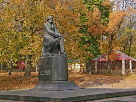 Памятник И.С. Тургеневу